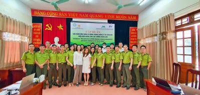 Tập huấn về “Vận hành ứng dụng di động trong quản lý và theo dõi diễn biến rừng cho lực lượng Kiểm lâm”.